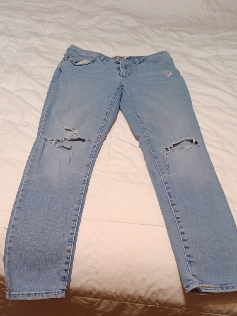 Levi's Light Blue Distressed Skinny Jeans